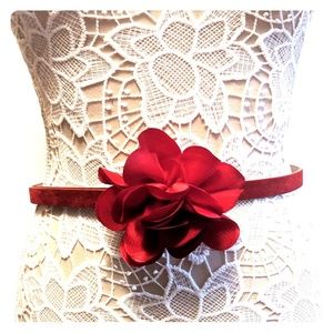 Apt. 9 Thin Red Flower Belt-L-EUC